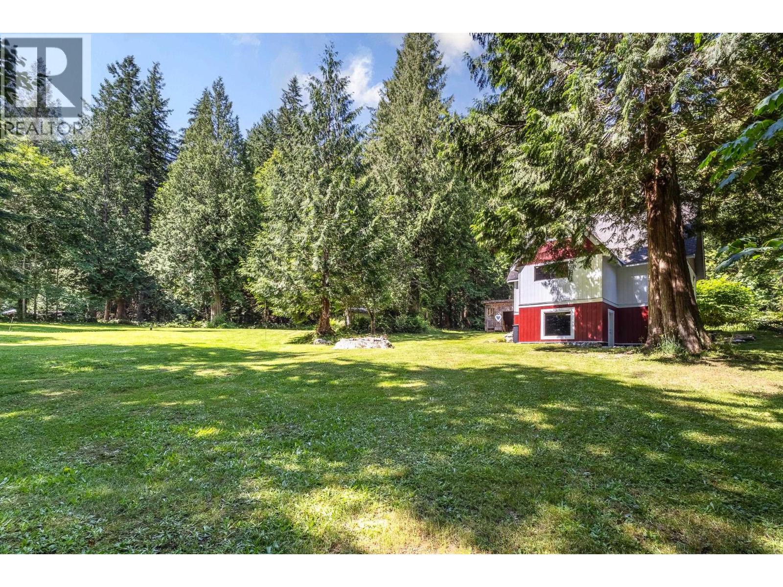 6121 GOLF COURSE ROAD, Sechelt