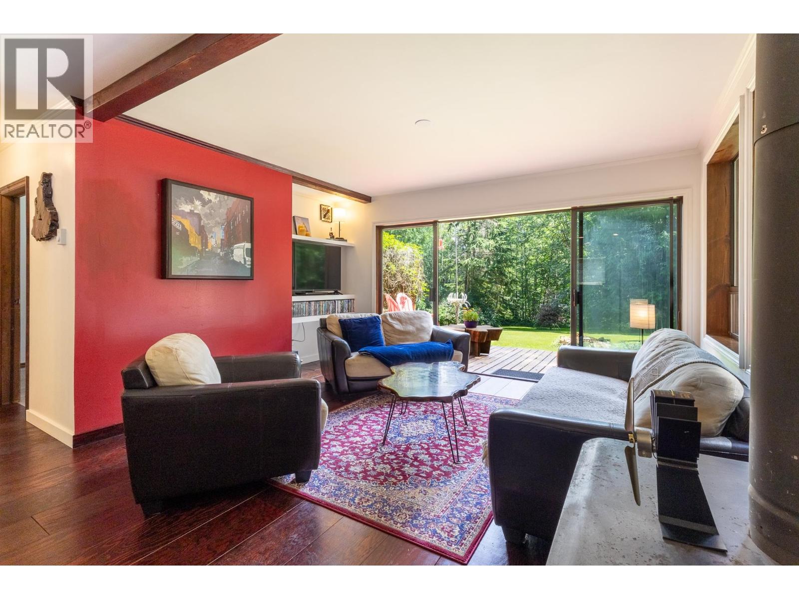 6121 GOLF COURSE ROAD, Sechelt