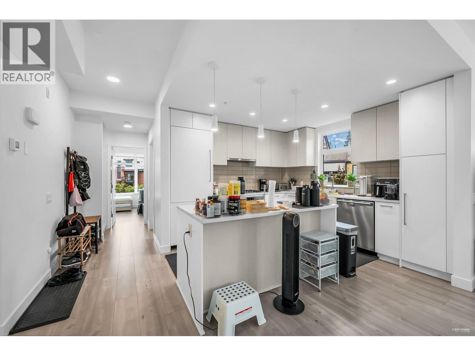 Photo 30 of 261 2035 Glenaire Drive, North Vancouver BC