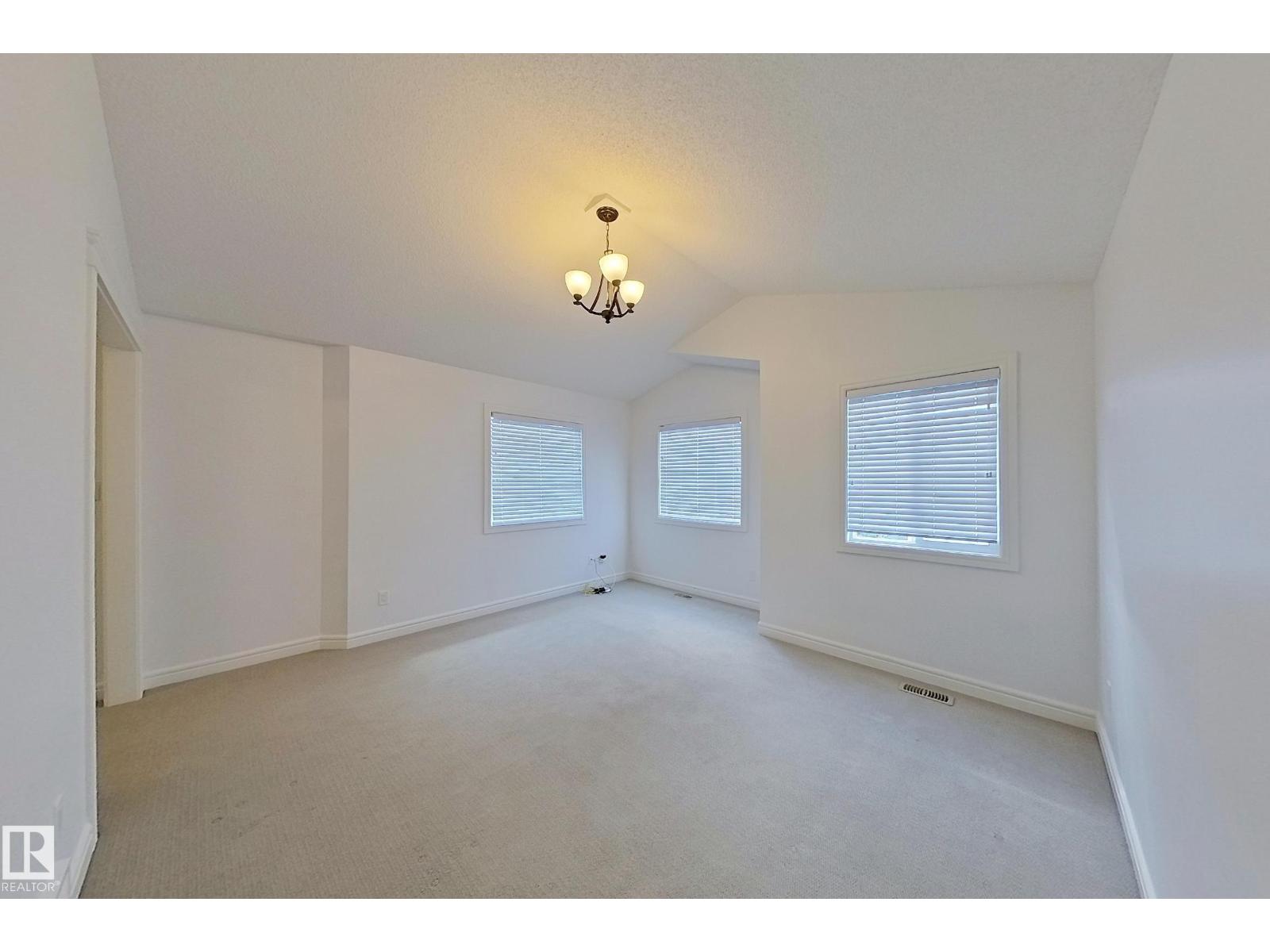 Photo 13 of 1765 28 St Nw, Edmonton AB