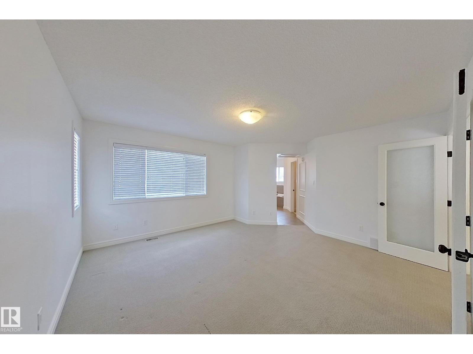 Photo 16 of 1765 28 St Nw, Edmonton AB