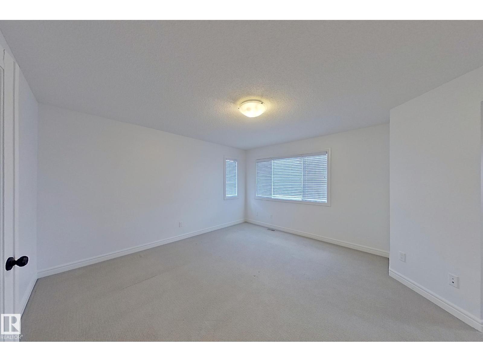 Photo 33 of 1765 28 St Nw, Edmonton AB