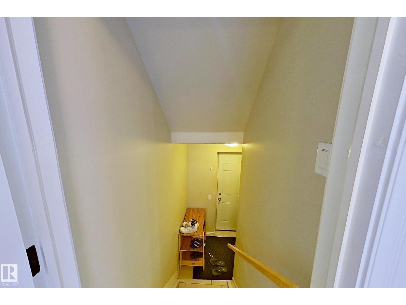 Photo 36 of 1765 28 St Nw, Edmonton AB
