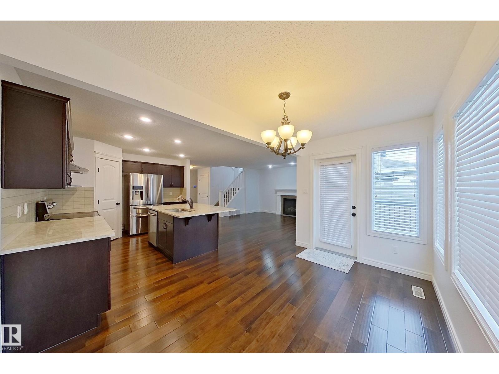 Photo 9 of 1765 28 St Nw, Edmonton AB
