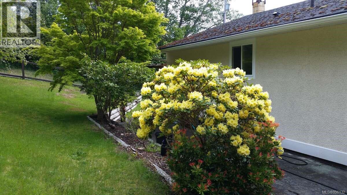 Photo 22 of 367 Pine St, Alert Bay BC