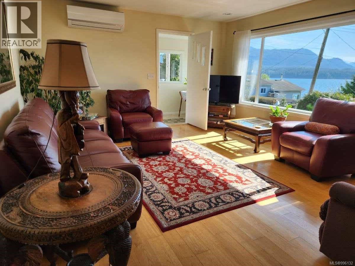 Photo 3 of 367 Pine St, Alert Bay BC