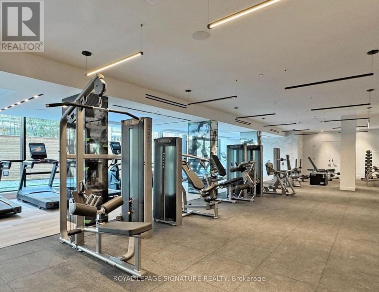 Photo 11 of 2903 117 Broadway Avenue, Toronto ON
