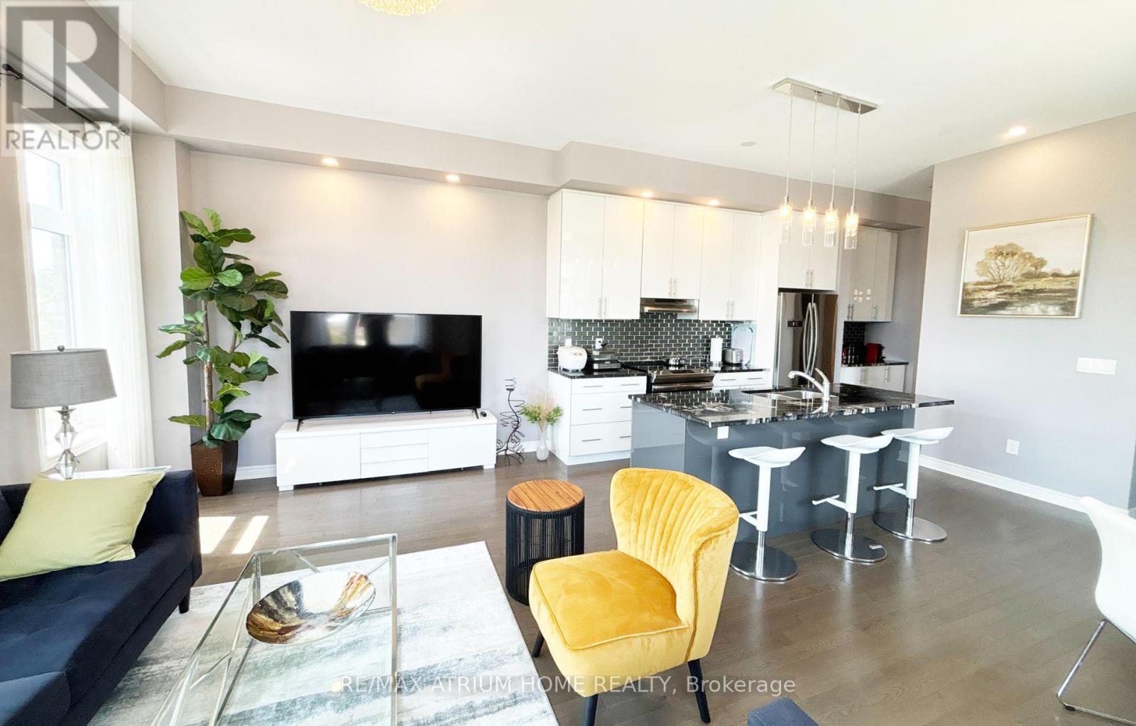 Photo 1 of 1 Laskin Drive, Vaughan ON