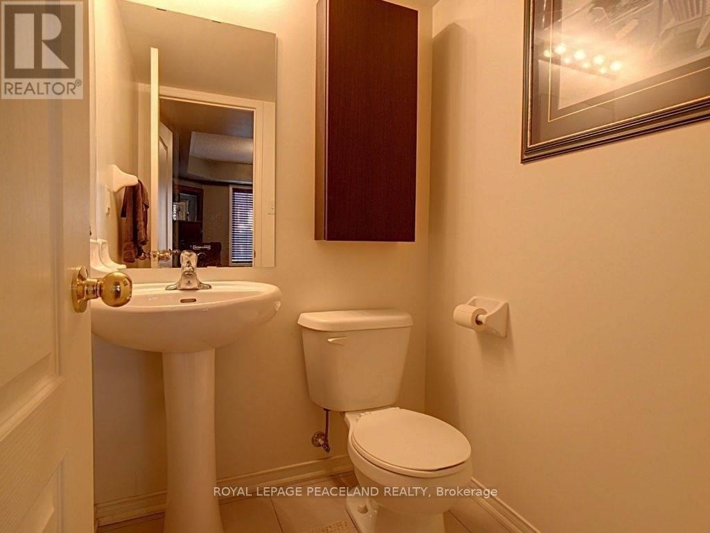 Photo 9 of 1 15 Hays 1 Boulevard, Oakville ON