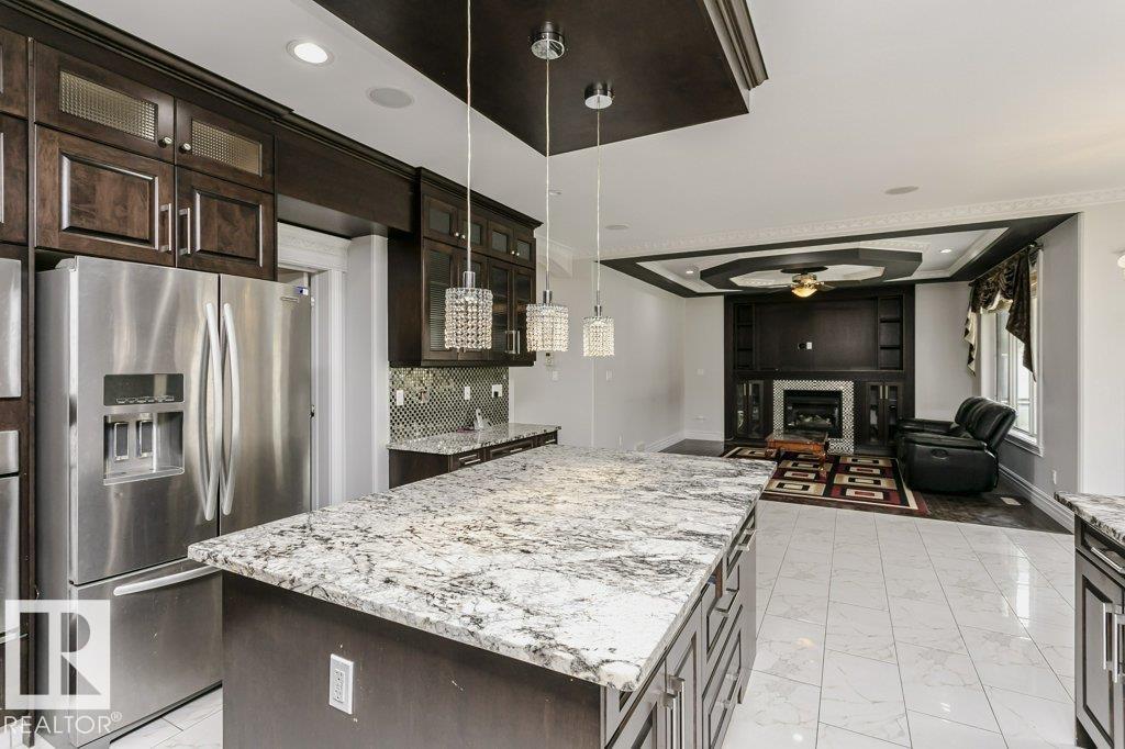 Photo 26 of 1005 Wildwood Co Nw, Edmonton AB