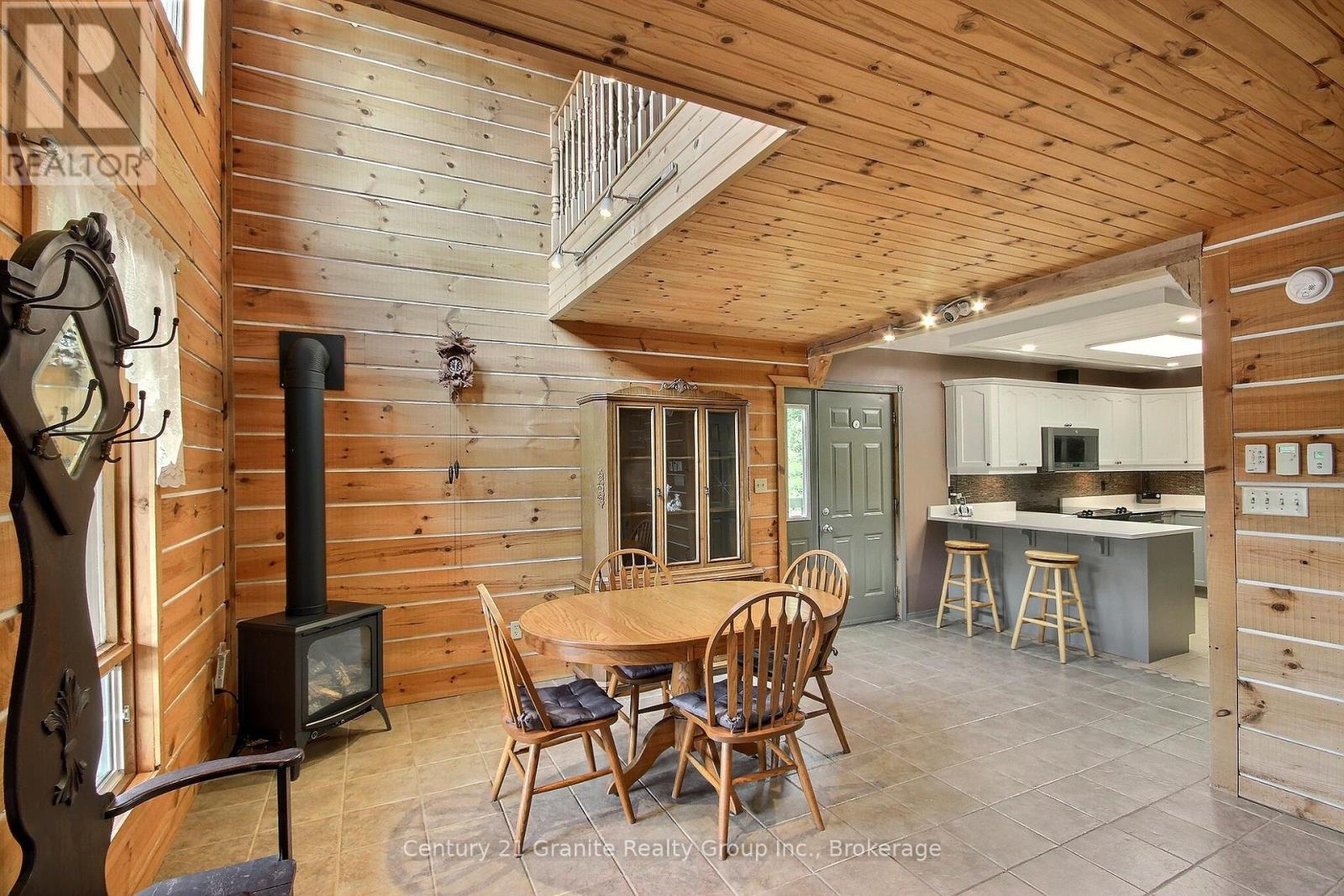 Photo 23 of 1082 Green Lake Road, Algonquin Highlands ON