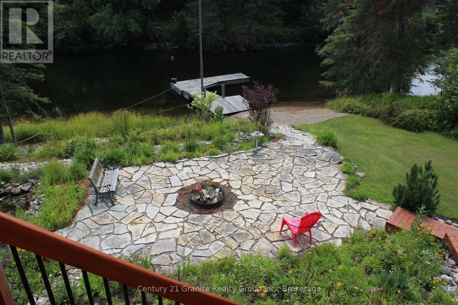 Photo 6 of 1082 Green Lake Road, Algonquin Highlands ON