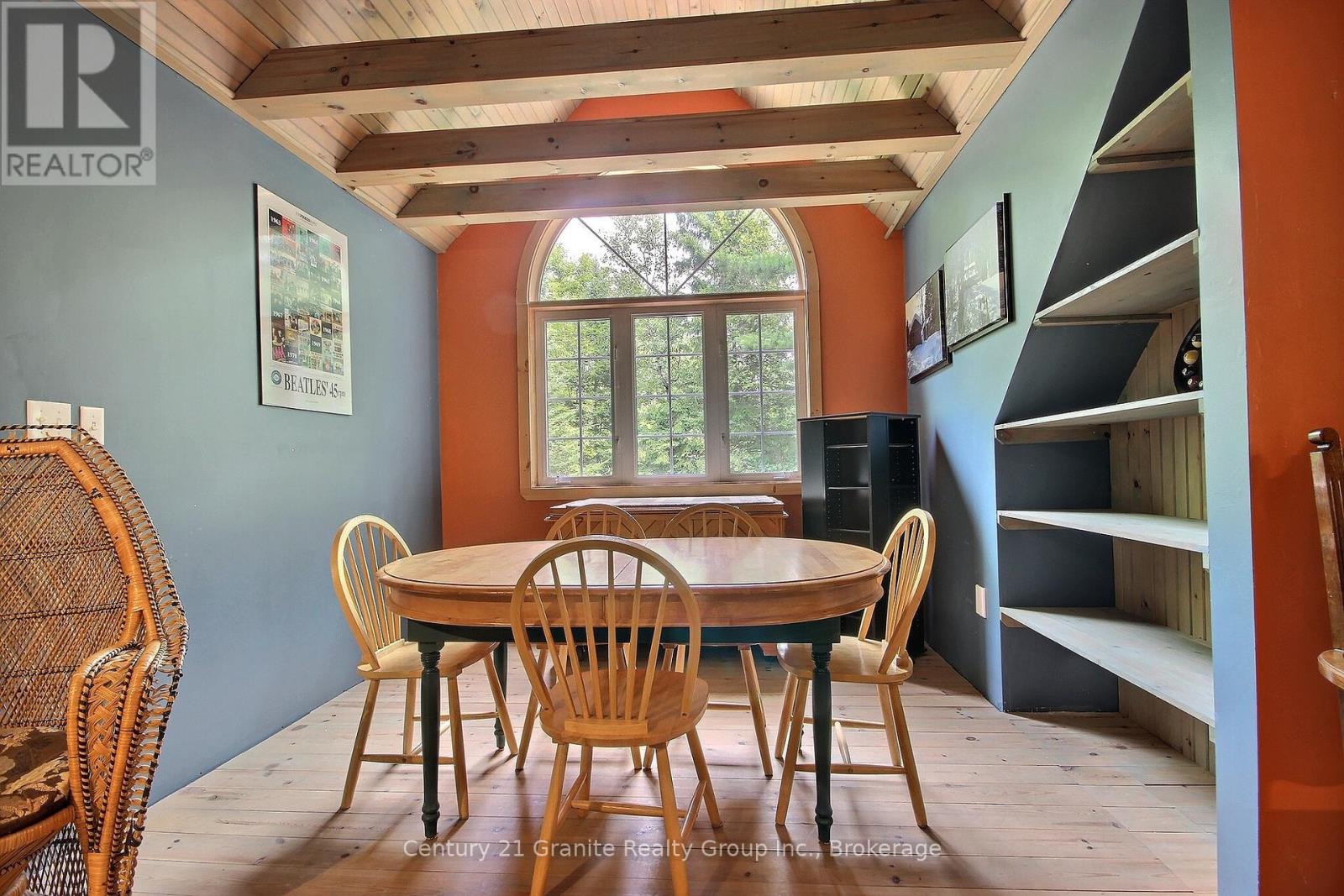 Photo 20 of 1082 Green Lake Road, Algonquin Highlands ON