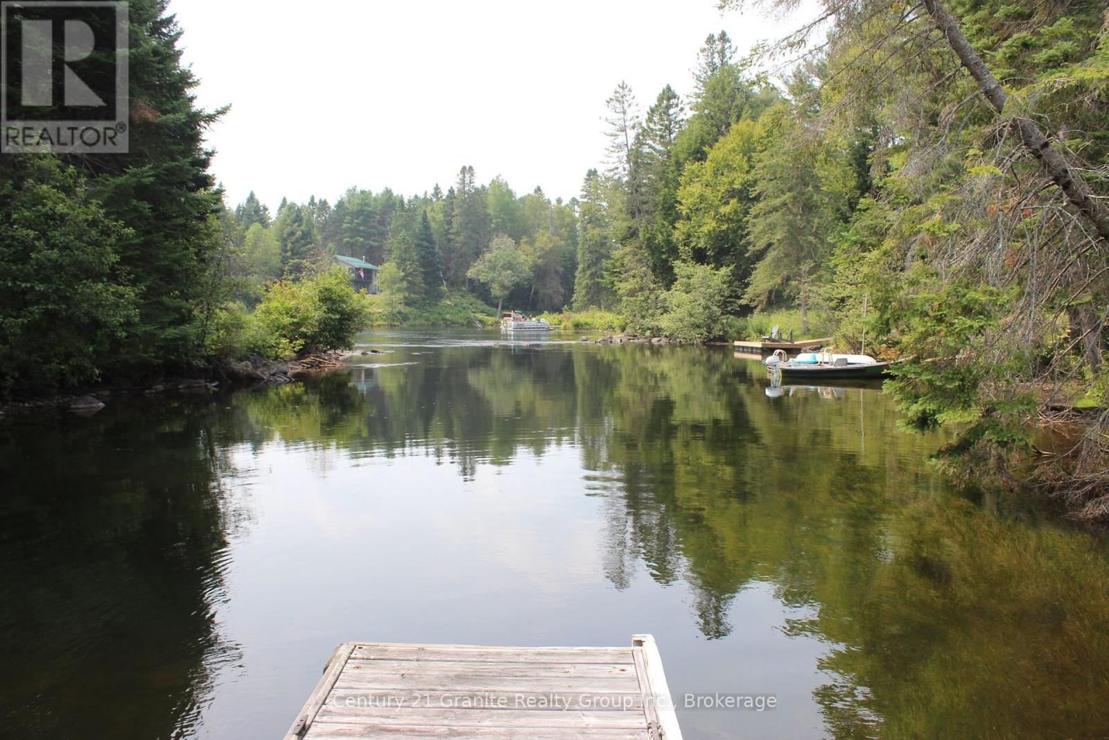 Photo 14 of 1082 Green Lake Road, Algonquin Highlands ON