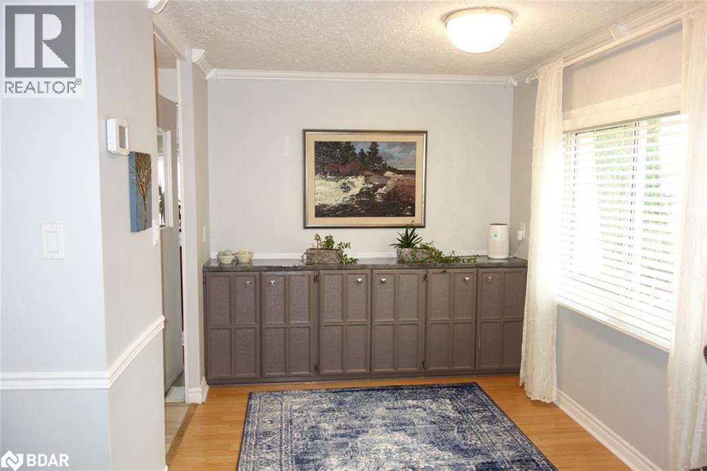 Photo 2 of 23 Mimosa Crescent, Innisfil ON