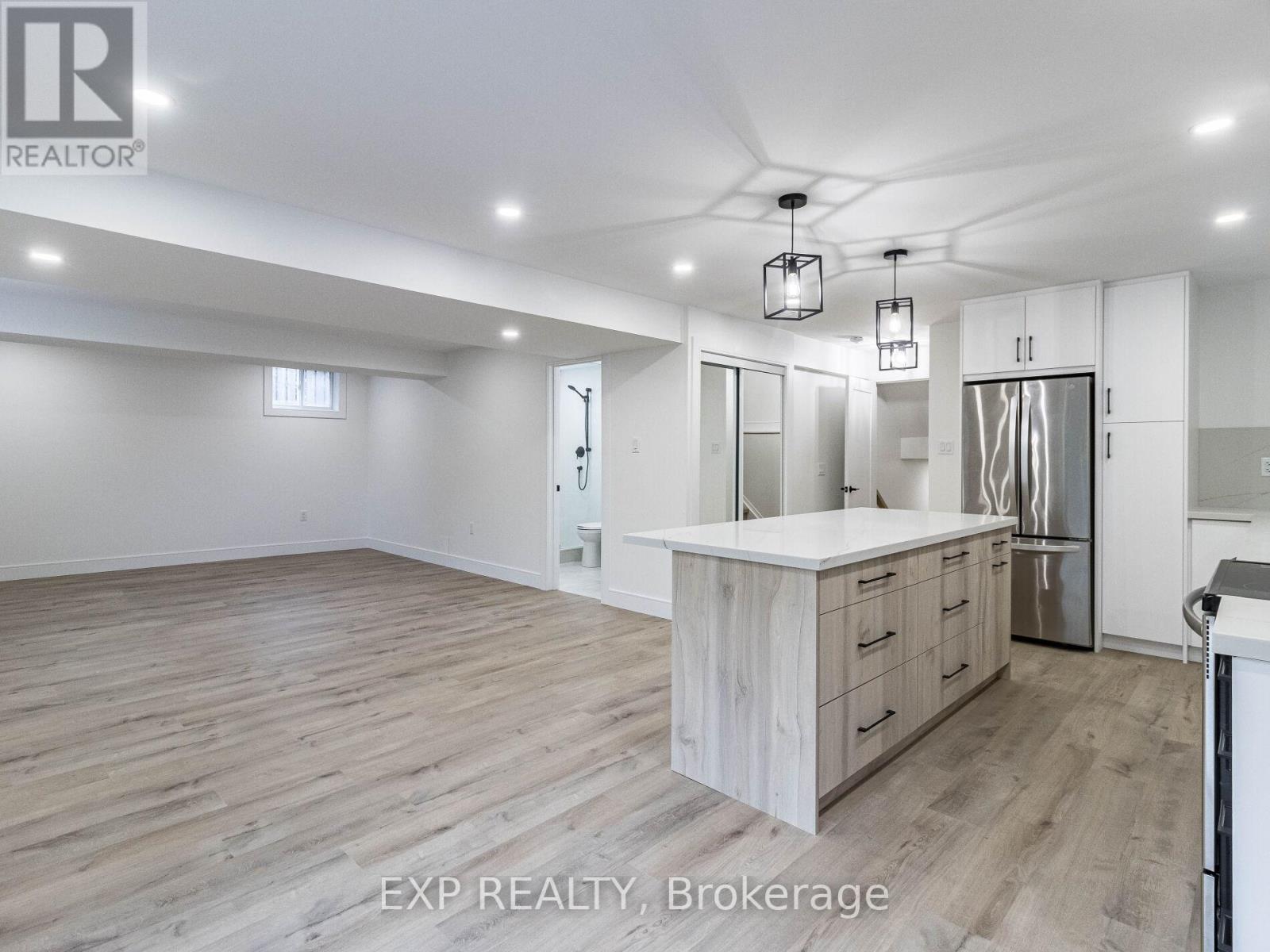 Photo 16 of Lower Level 3278 Trevor Court, Mississauga ON