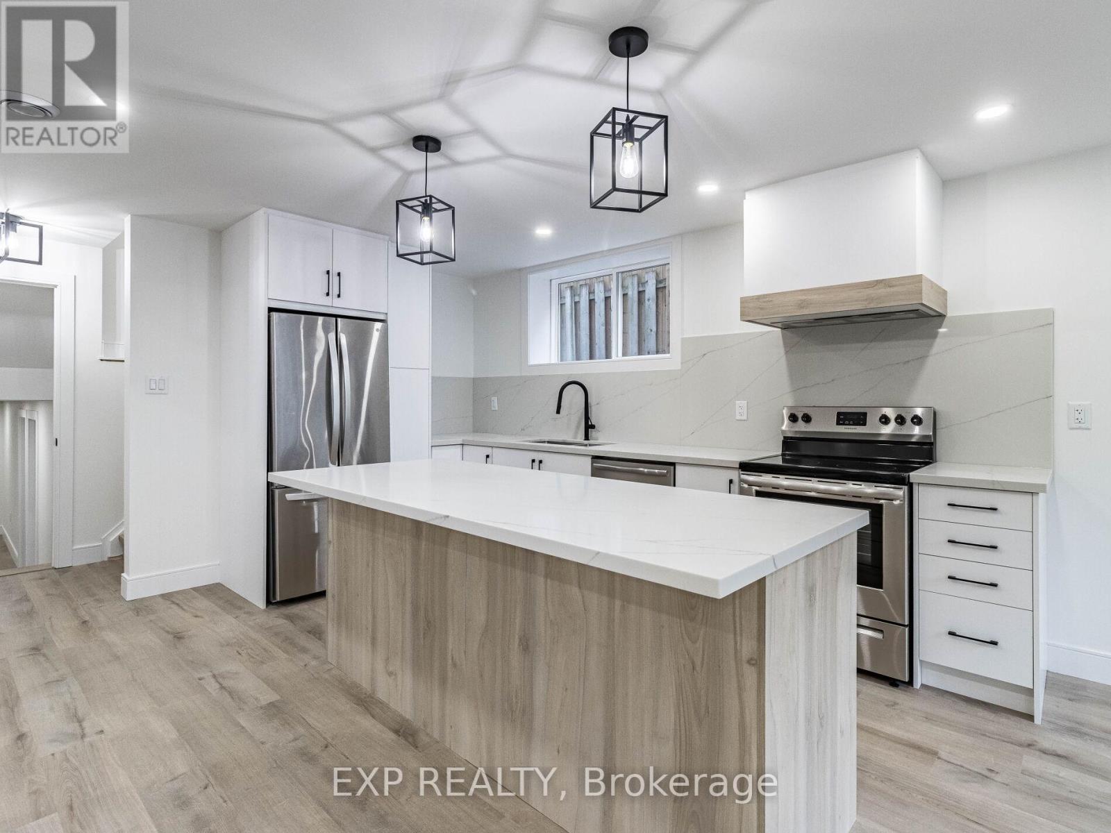 Photo 18 of Lower Level 3278 Trevor Court, Mississauga ON