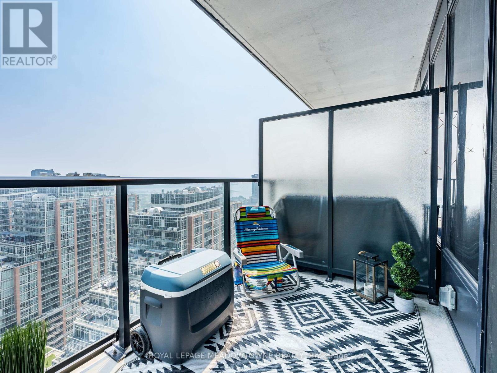 Photo 1 of 2310 135 East Liberty Street, Toronto ON