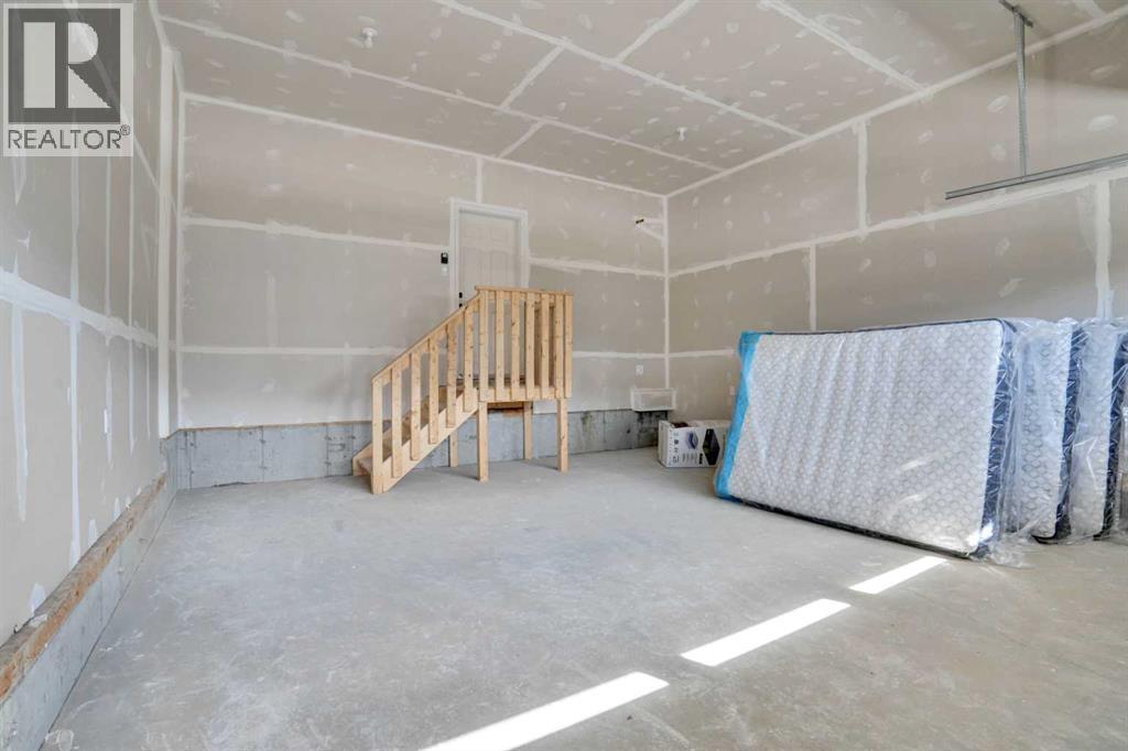 Photo 8 of 1642 Baywater Street Sw, Airdrie AB