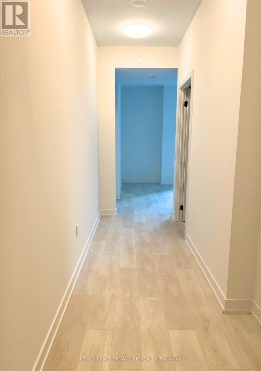 Photo 1 of 1102 117 Broadway Avenue, Toronto ON