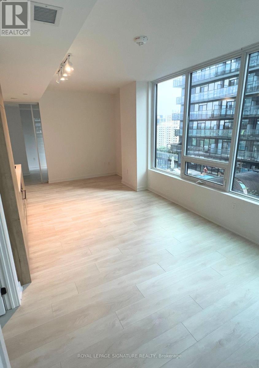 Photo 7 of 1102 117 Broadway Avenue, Toronto ON