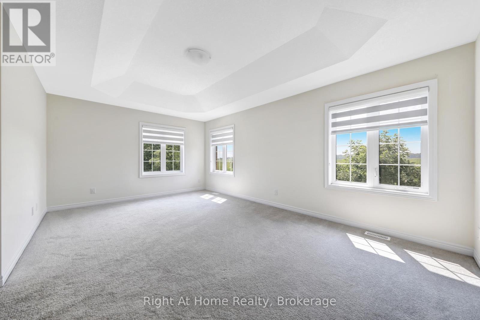 Photo 40 of 226 Broadacre Drive, Kitchener ON