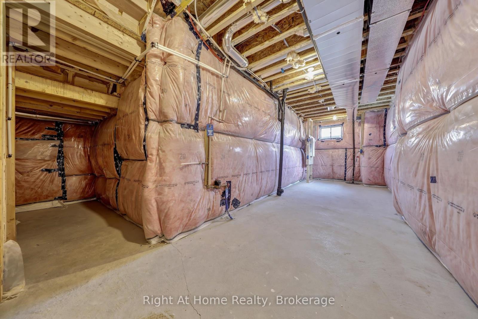 Photo 48 of 226 Broadacre Drive, Kitchener ON