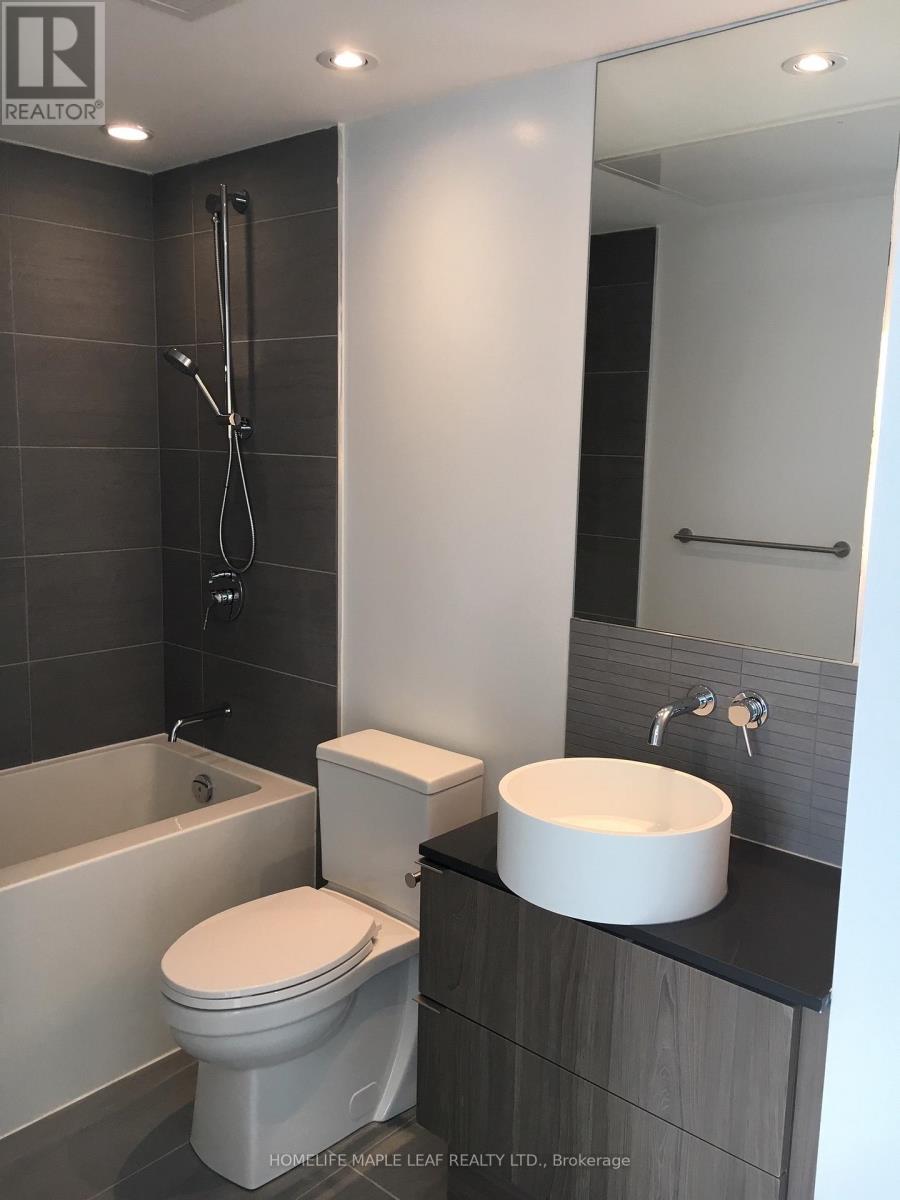 Photo 2 of 1801 161 Roehampton Avenue, Toronto ON