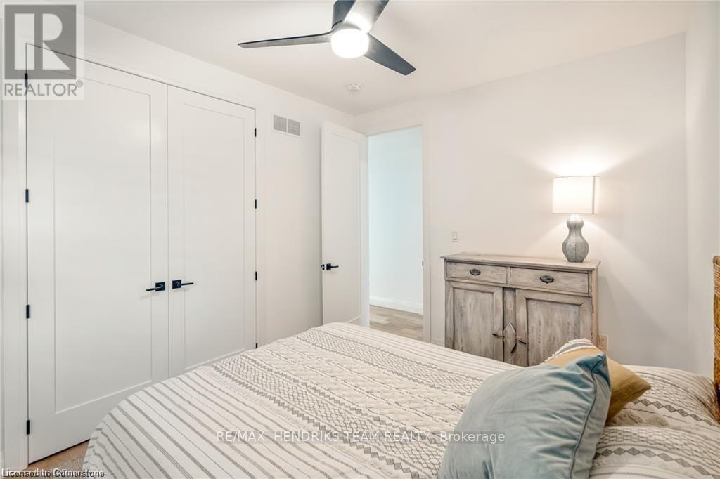 Photo 22 of 1007 Clare Avenue, Pelham ON