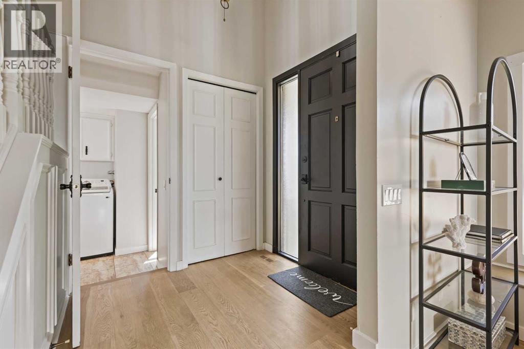 7212 Range Drive NW, Calgary, Alberta