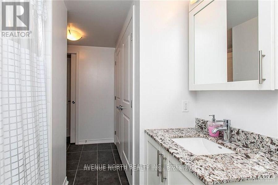 Photo 14 of 1106 195 Besserer Street, Ottawa ON