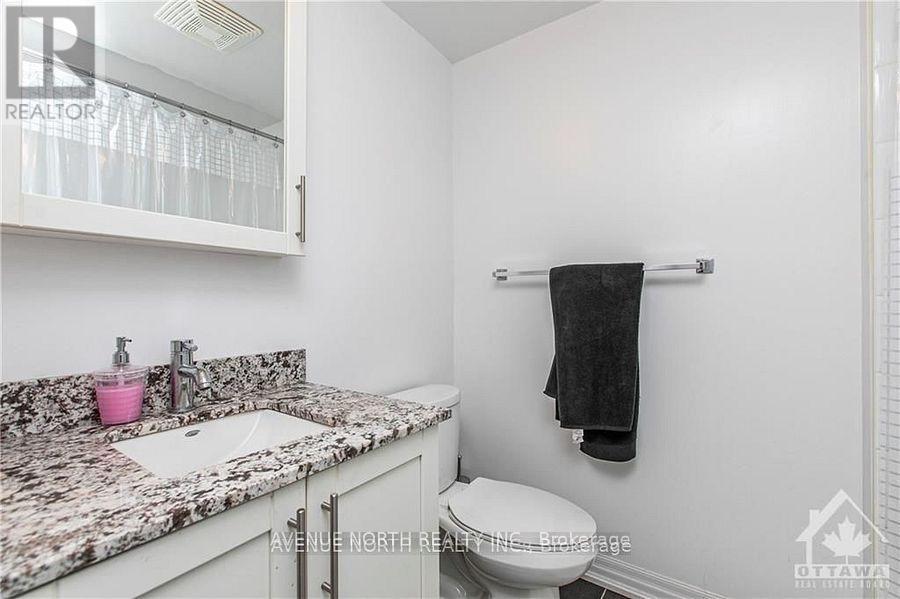 Photo 17 of 1106 195 Besserer Street, Ottawa ON