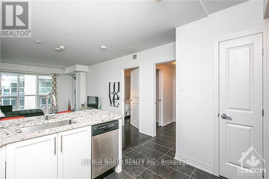 Photo 8 of 1106 195 Besserer Street, Ottawa ON