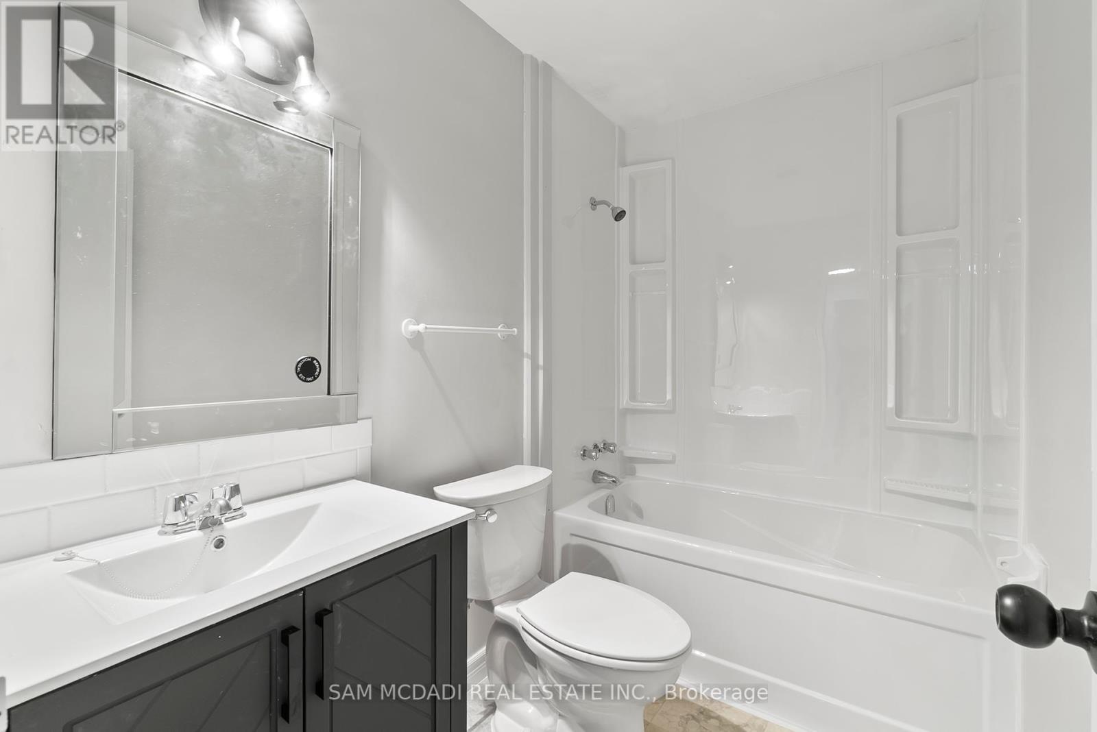 Photo 14 of 503 47 Munroe Street, Cobourg ON
