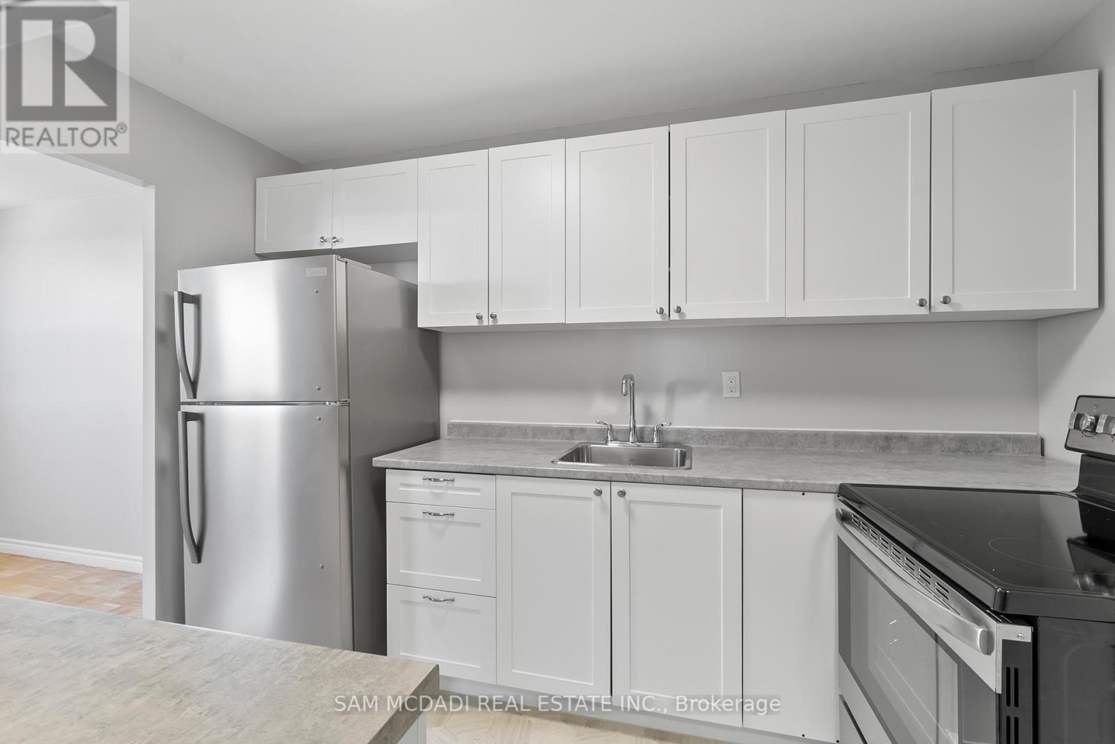 Photo 3 of 503 47 Munroe Street, Cobourg ON