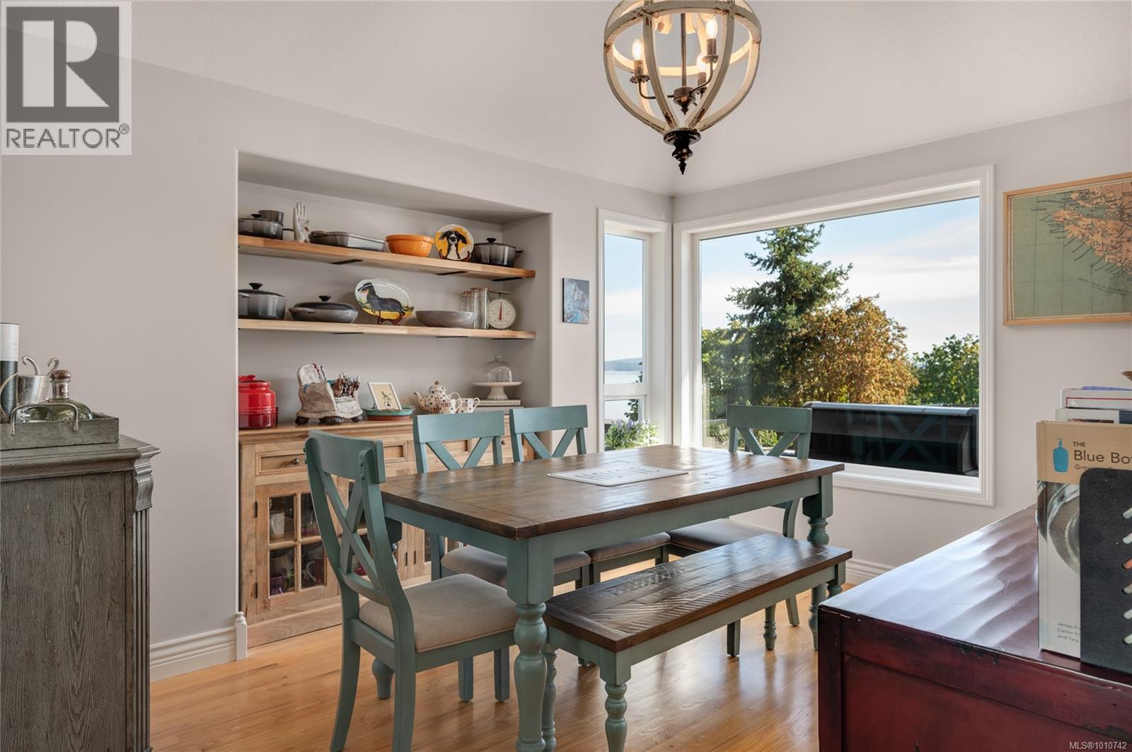 Photo 12 of 10091 View St, Chemainus BC