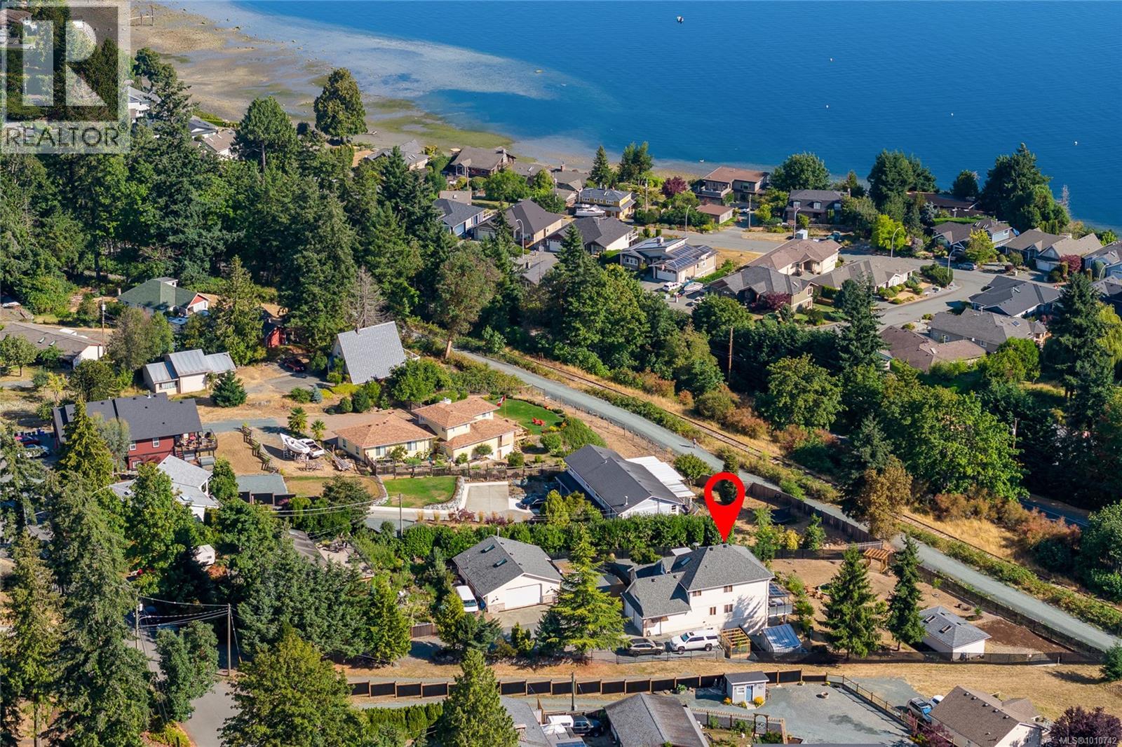 Photo 86 of 10091 View St, Chemainus BC