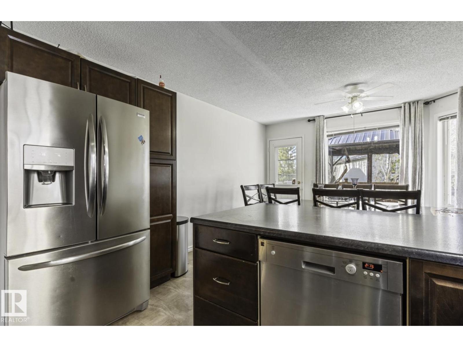 Photo 39 of 4030 37 A Avenue Nw, Edmonton AB