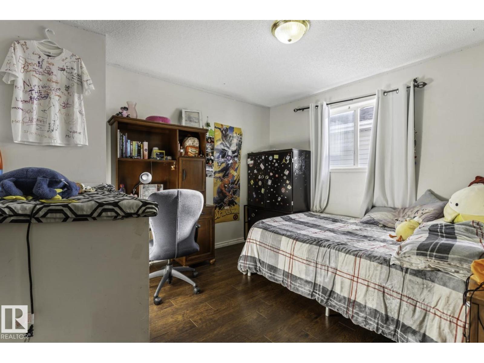 Photo 24 of 4030 37 A Avenue Nw, Edmonton AB