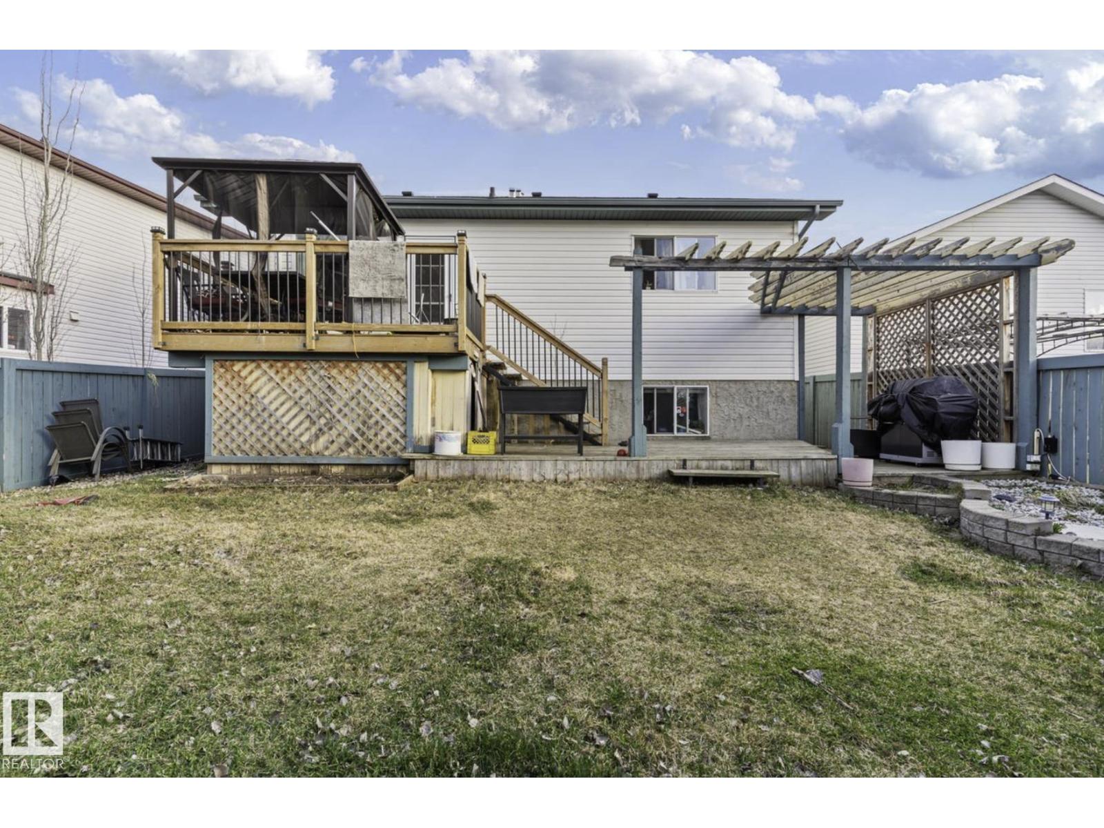 Photo 22 of 4030 37 A Avenue Nw, Edmonton AB