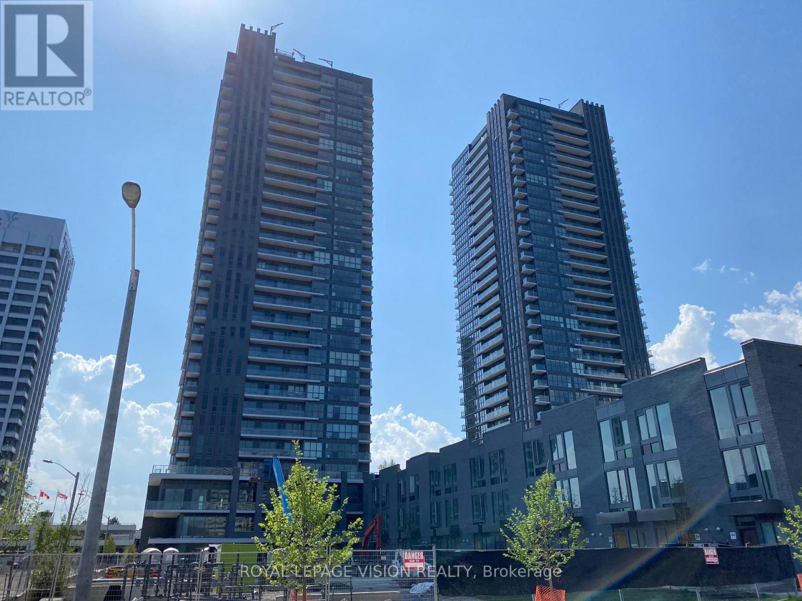 Photo 2 of N 1808 6 Sonic Way, Toronto ON