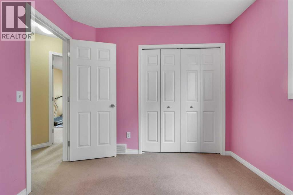 Photo 37 of 23 Marthas Way Ne, Calgary AB