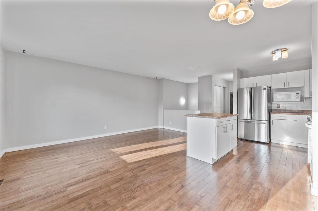 Photo 6 of 411 Ferry Road, Winnipeg MB