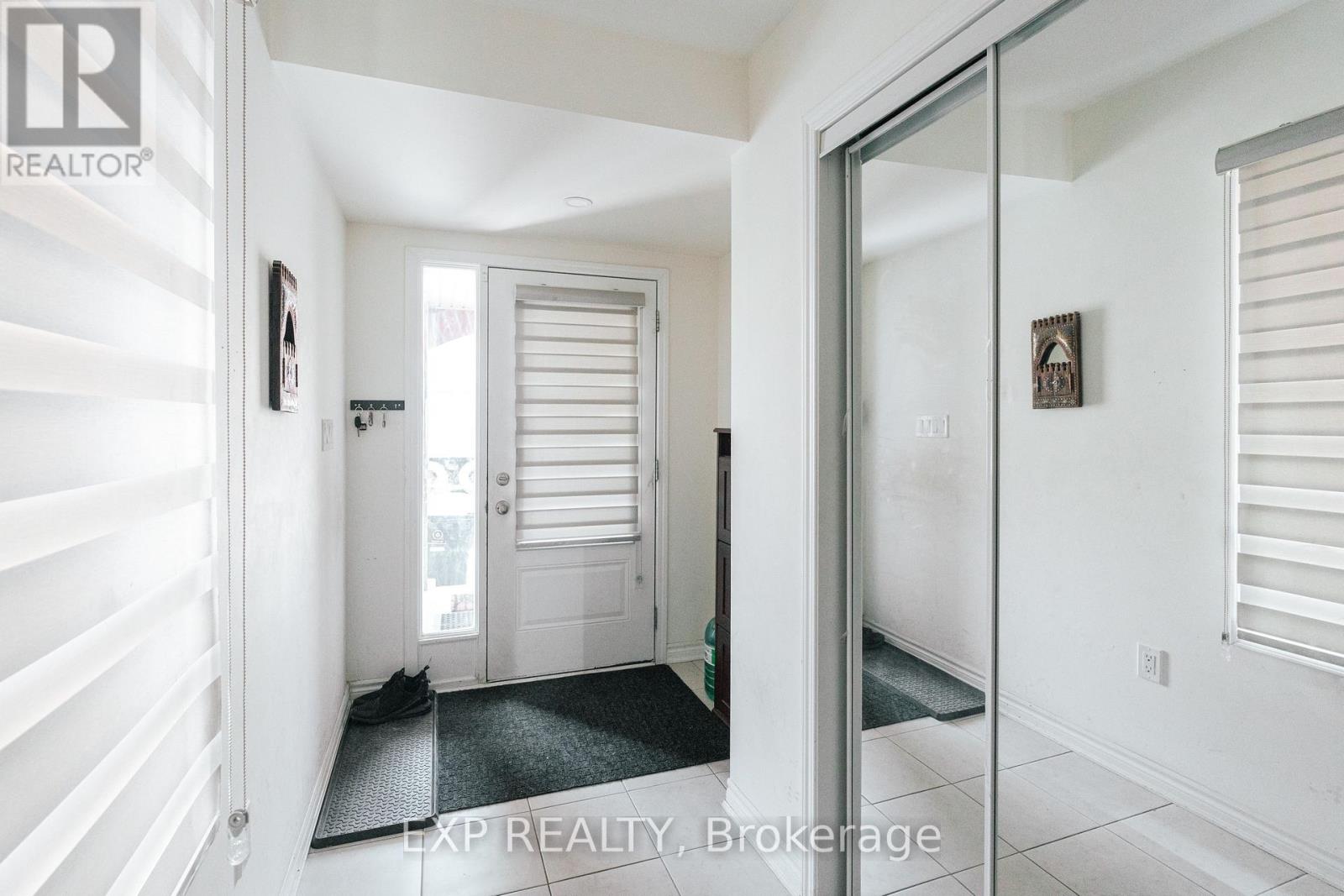 Photo 23 of 15 Fusilier Drive, Toronto ON