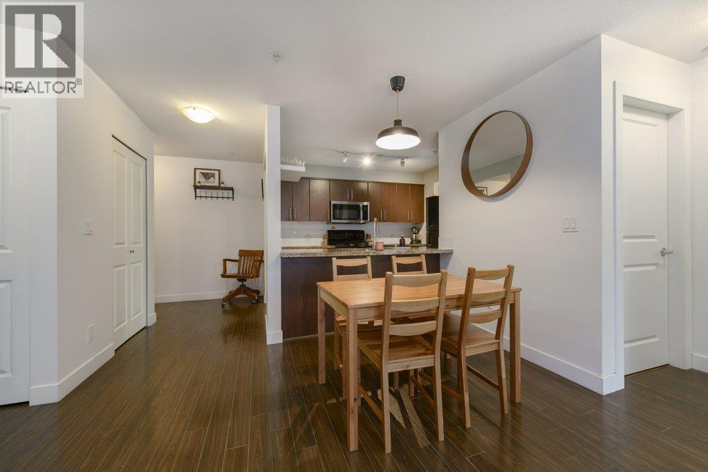 Photo 3 of 207 3240 St Johns Street, Port Moody BC