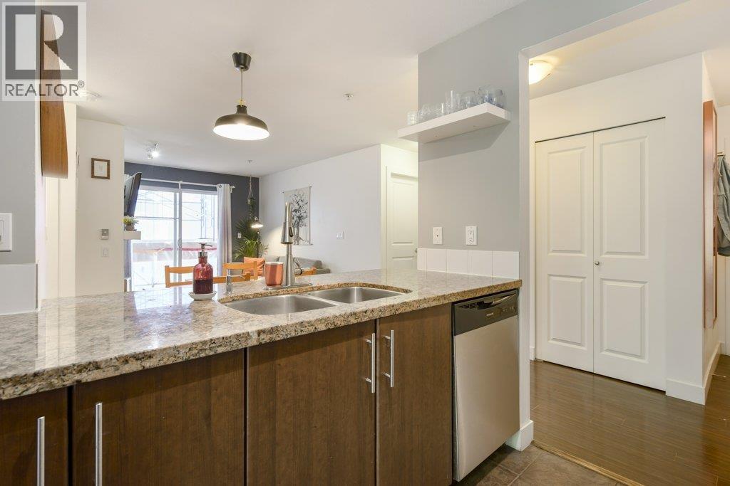Photo 8 of 207 3240 St Johns Street, Port Moody BC