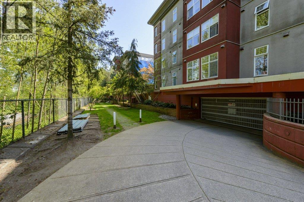 Photo 17 of 207 3240 St Johns Street, Port Moody BC