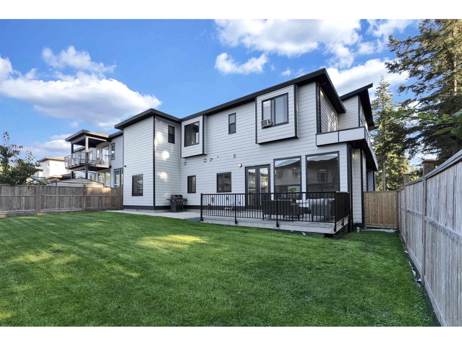 Photo 38 of 19691 32 A Avenue, Langley BC