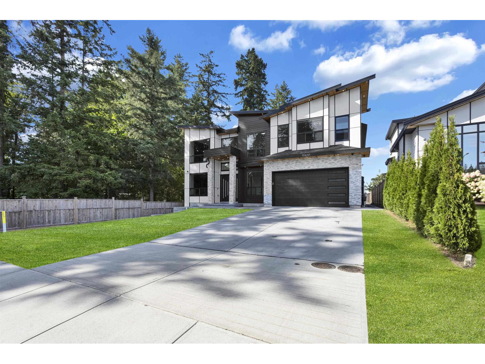 Photo 2 of 19691 32 A Avenue, Langley BC
