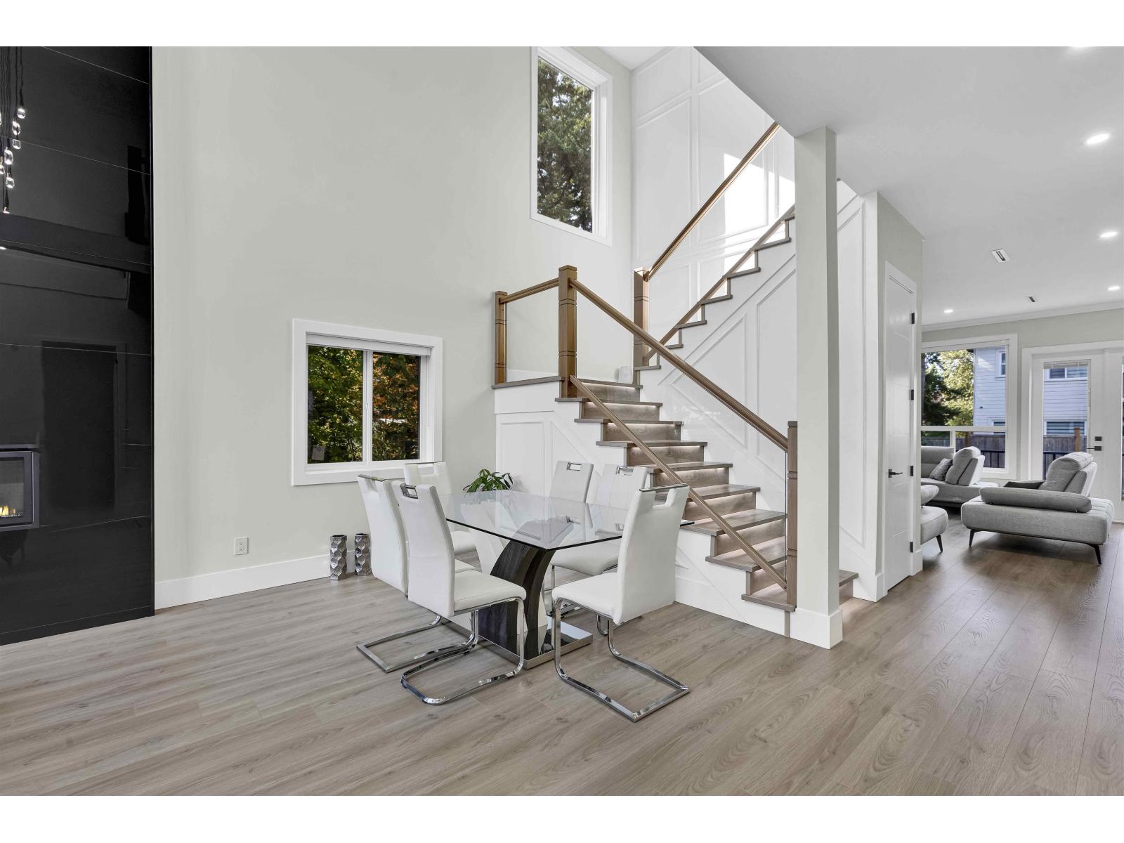 Photo 8 of 19691 32 A Avenue, Langley BC